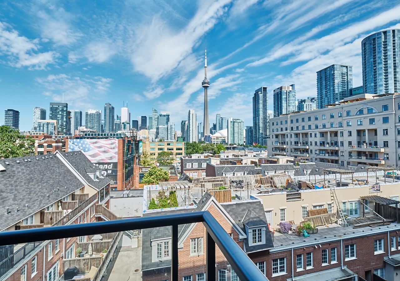 Opal Suite Toronto Exterior photo